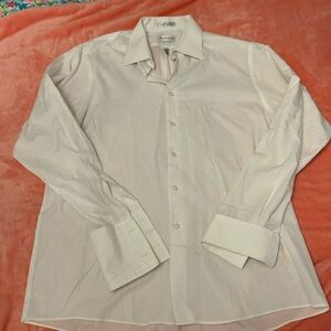 VH Men’s white French cuff shirt